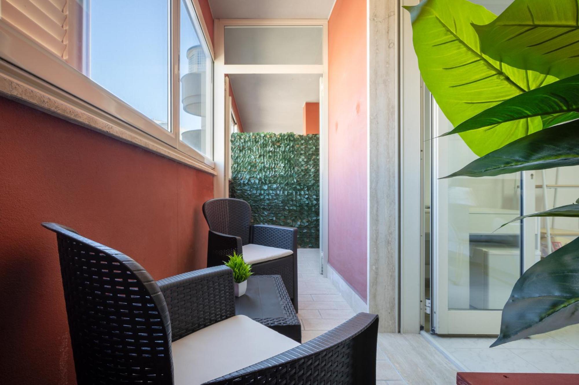 Fior Di Loto Central Cagliari Exterior photo